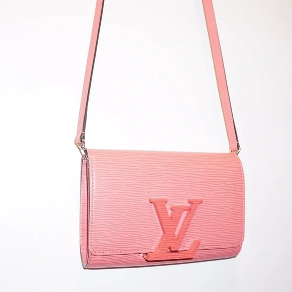 LOUIS VUITTON EPI LOUISE PM PINK CROSSBODY PURSE - Picture 3 of 7